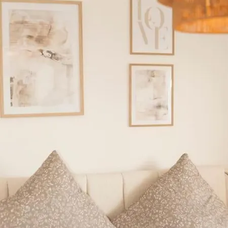 Design:suite Am Festspielhaus Apartment