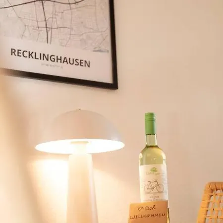 Design:suite Am Festspielhaus Appartement *